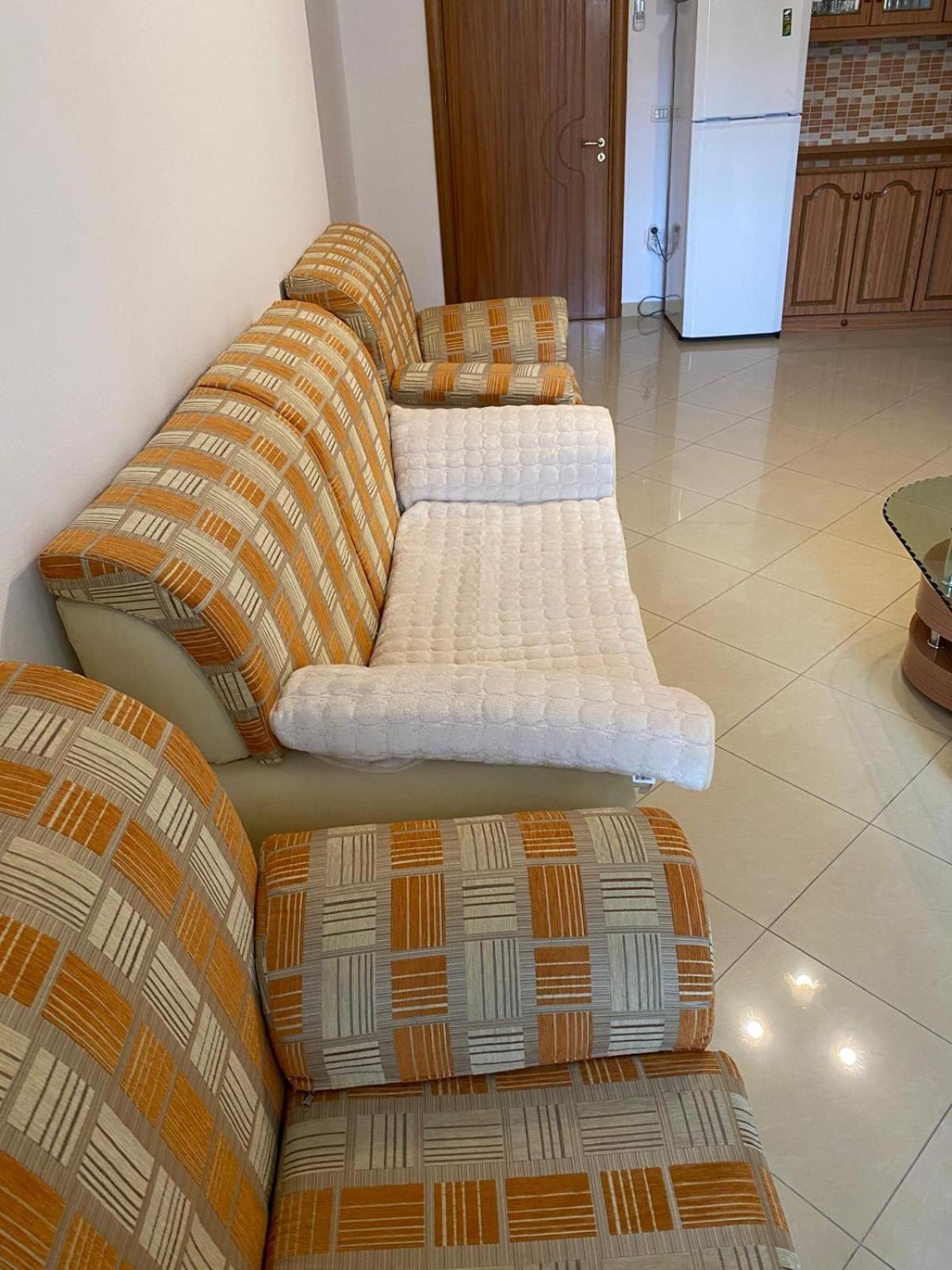Emily House Апартаменти *